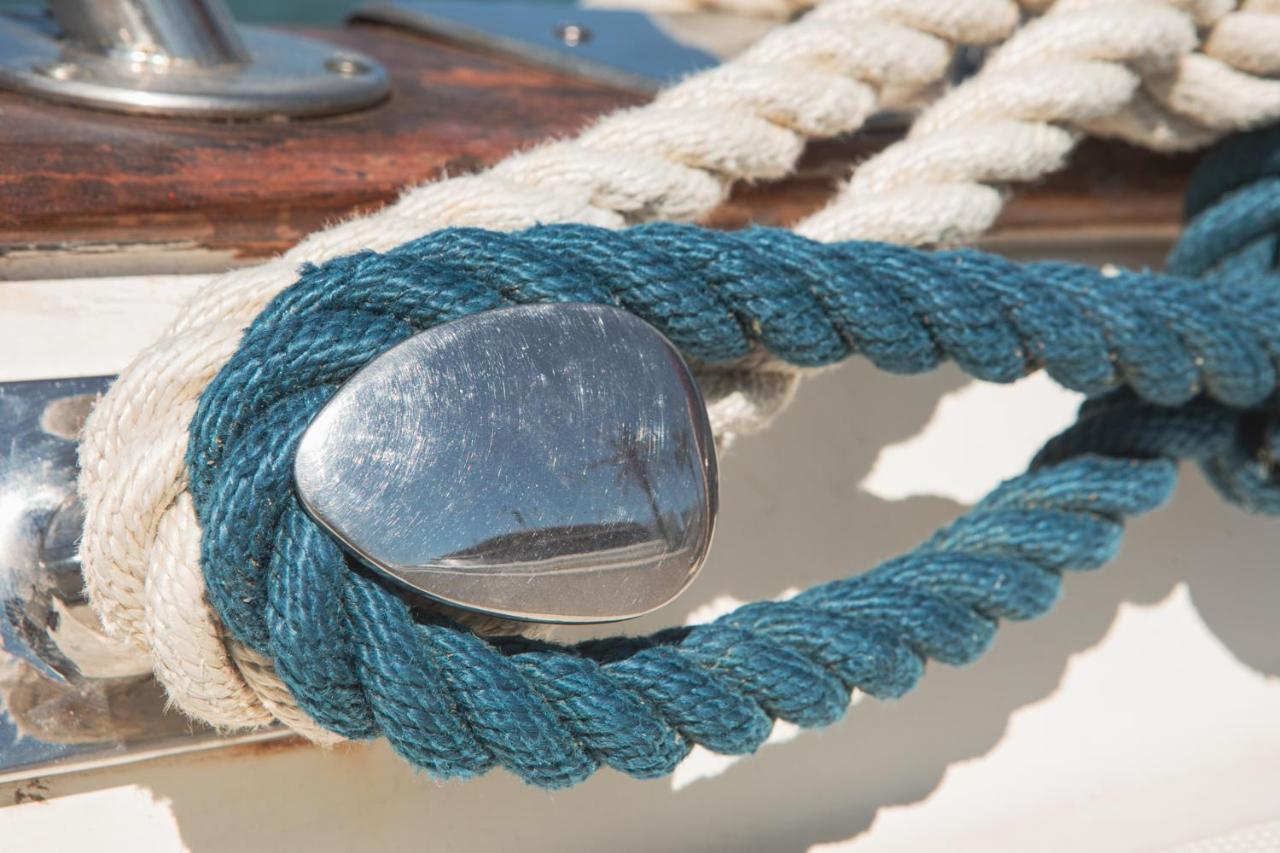 "Ultima" Love Boat Bari Exterior photo